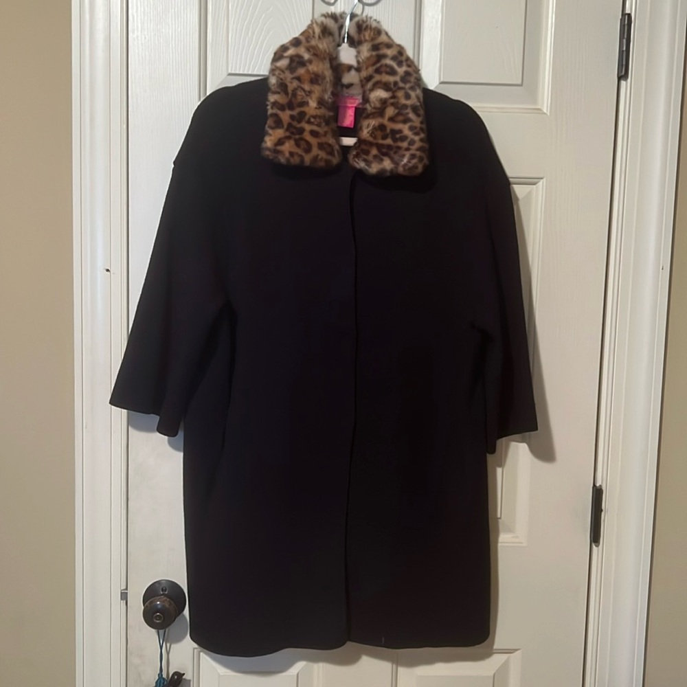 Catherine Malandrino 3/4 sleeve coat leopard fur collar